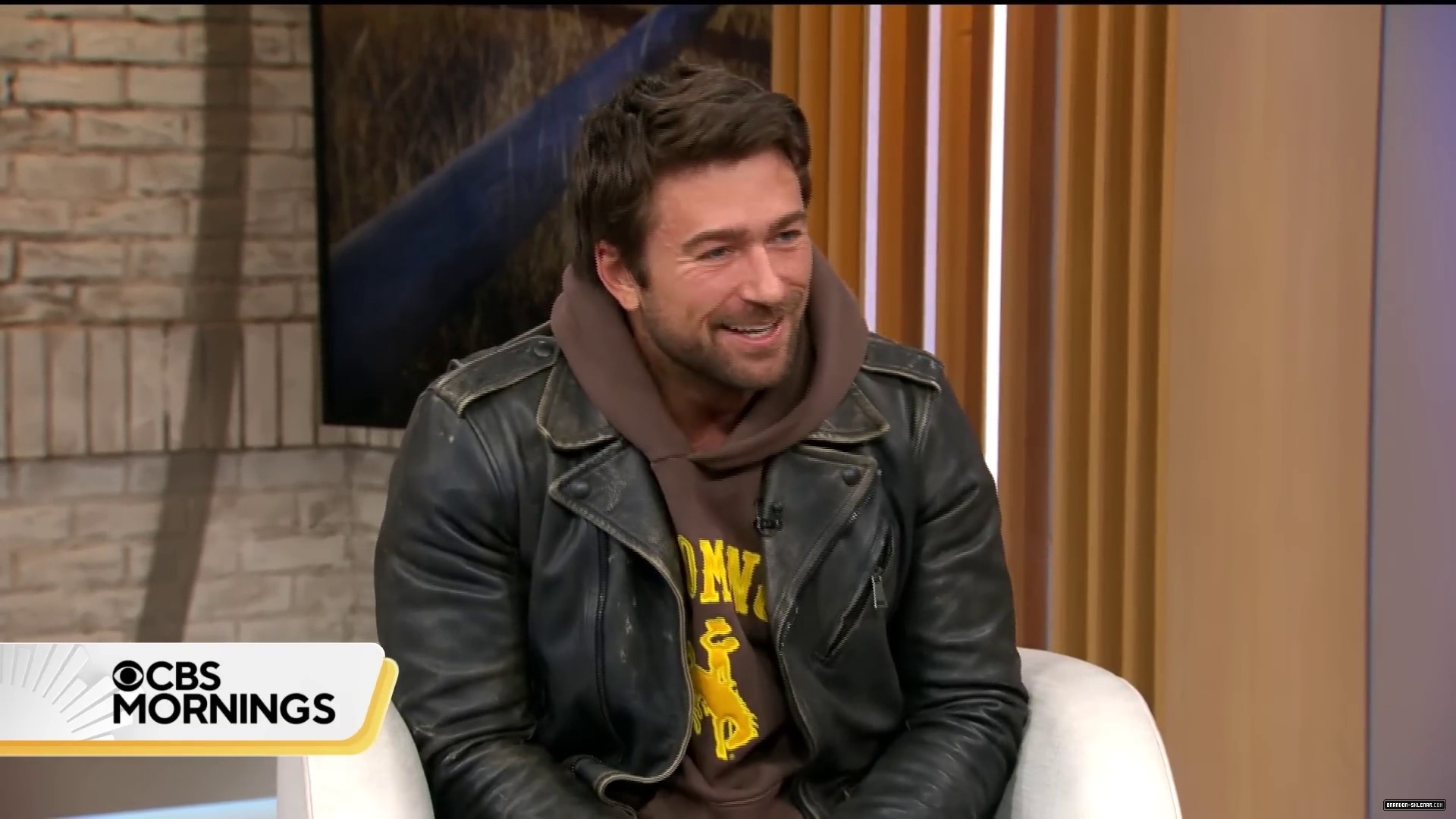 912.jpg