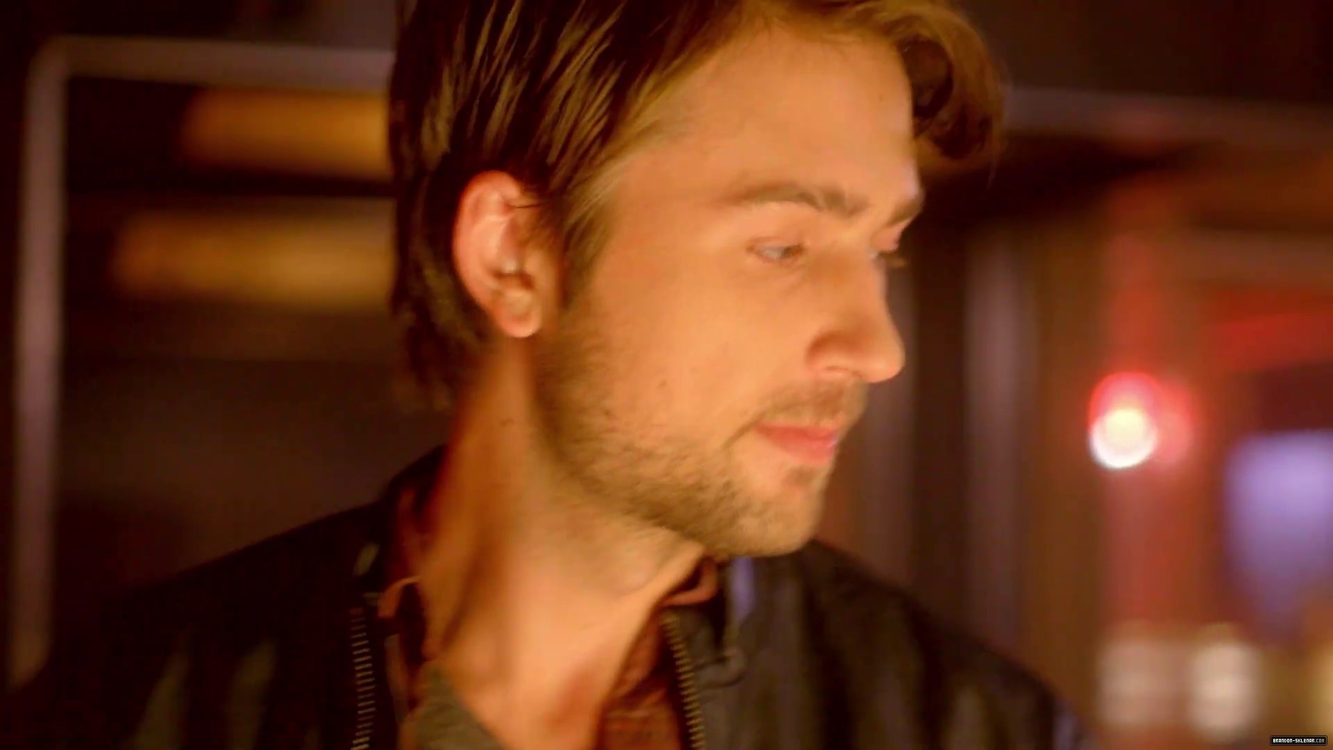 096.jpg